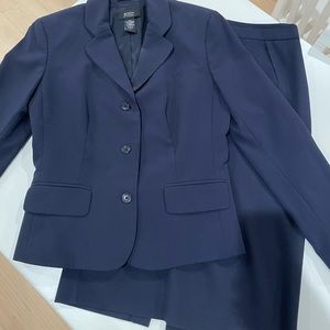 Body by Victoria Navy Skirt Suit Blue Women’s jacket blazer 4 work small